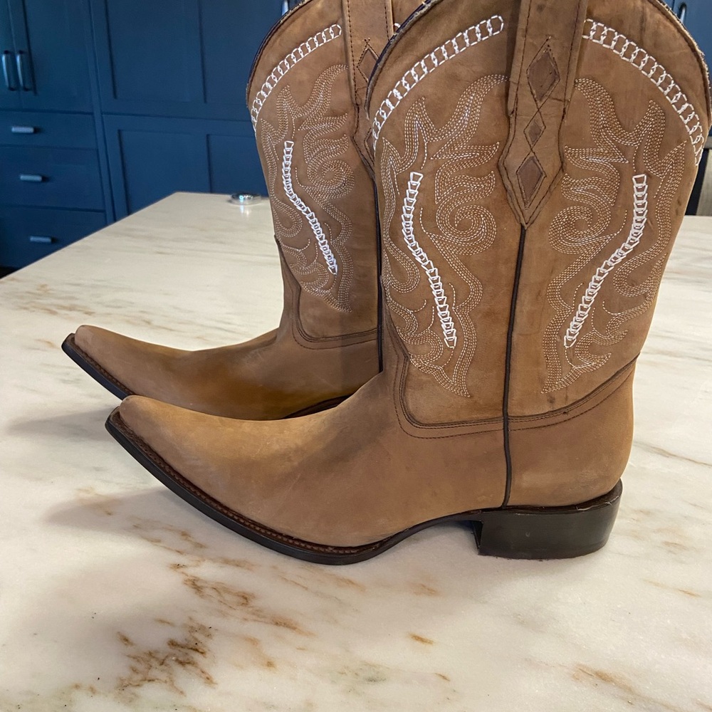 Armenta Tan Cowboy Boots